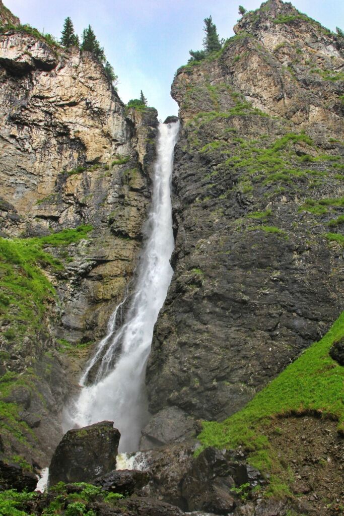 Алтай — Шинокские водопады и Денисова пещера